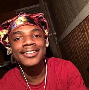 Meet your Posher, Amir